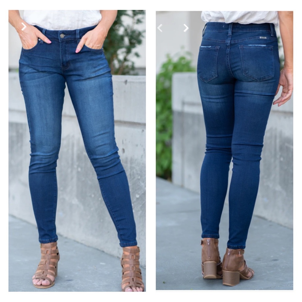 KanCan Mid Rise Skinny Jeans Women's Plus Size 1X x 30.5 Dark Stretch Distressed